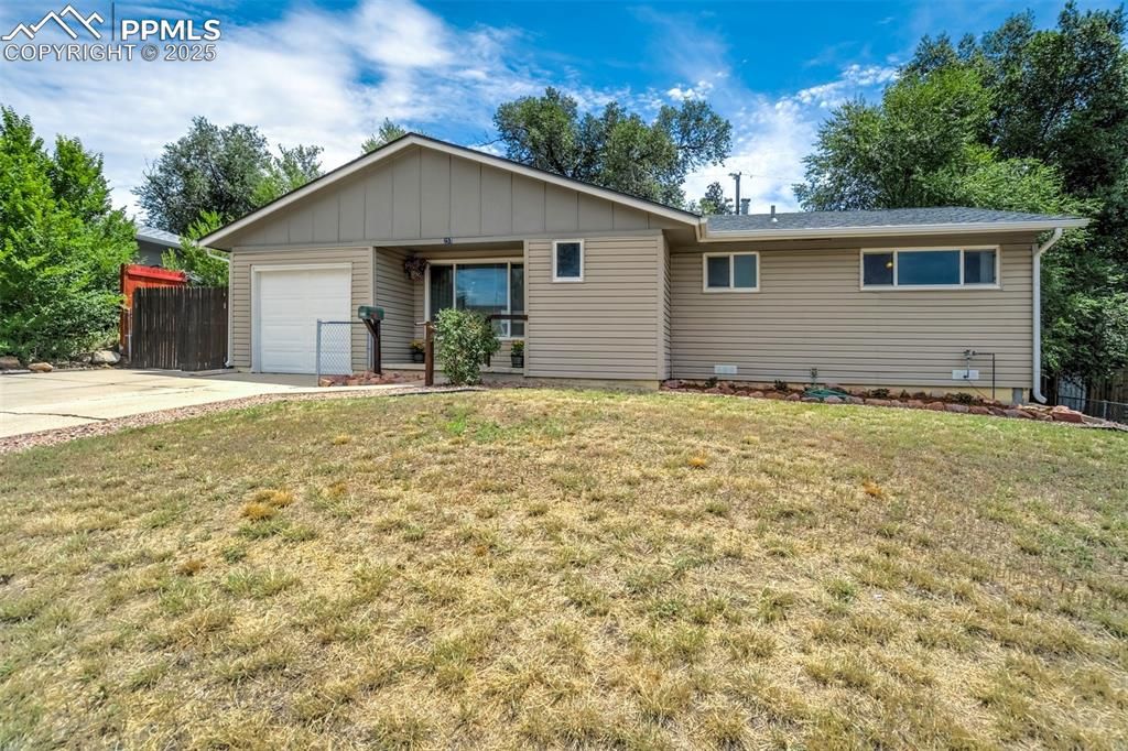 257 Sherri Drive, Colorado Springs, CO 80911