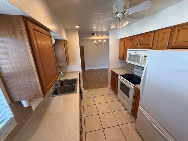 11401 66TH AVENUE, Seminole, FL 33772