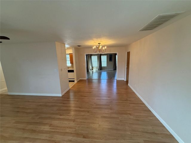 11401 66TH AVENUE, Seminole, FL 33772