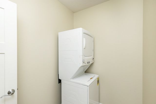 1250 SW Magazine Road 205, Ankeny, IA 50023