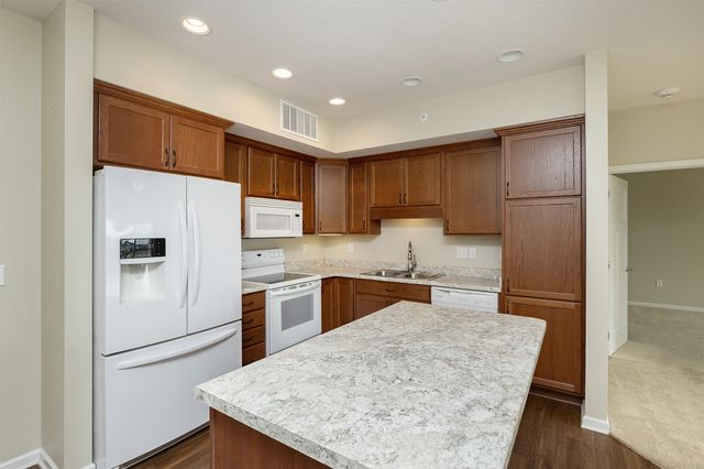 1250 SW Magazine Road 205, Ankeny, IA 50023