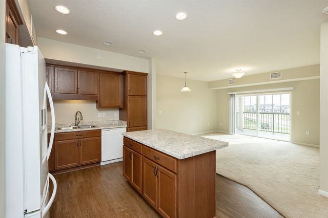 1250 SW Magazine Road 205, Ankeny, IA 50023