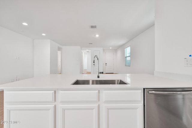 12617 W Kaler Drive, Glendale, AZ 85307