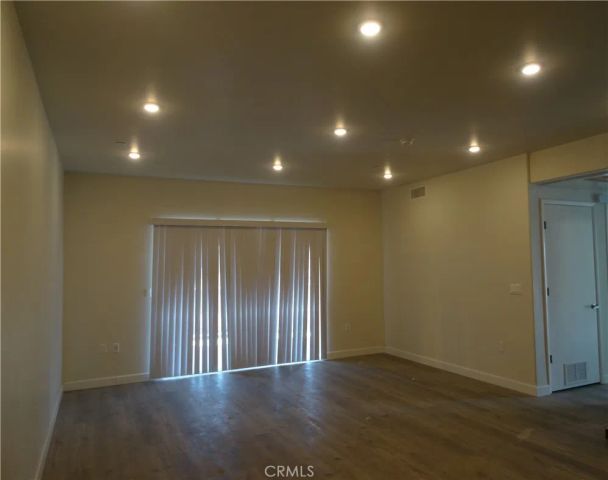14400 Friar Street 207, Van Nuys, CA 91401
