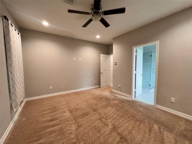 715 Seydler Street, East Bernard, TX 77435