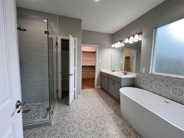 715 Seydler Street, East Bernard, TX 77435