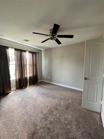 715 Seydler Street, East Bernard, TX 77435