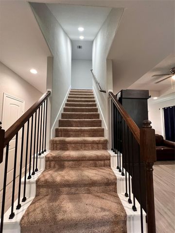 715 Seydler Street, East Bernard, TX 77435