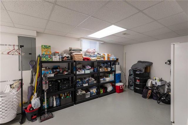 1032 Trevino Drive, Clinton, MO 64735