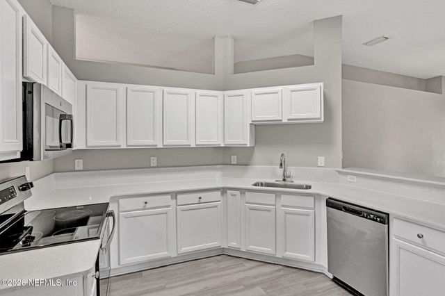 7559 DEVOLA Trail, Jacksonville, FL 32244