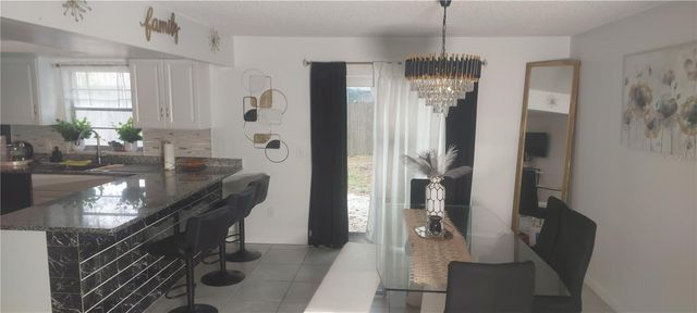 6122 BURHLEY CT, Orlando, FL 32809