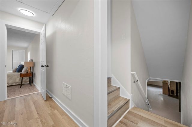 2137 Silverdale, Cleveland, OH 44109