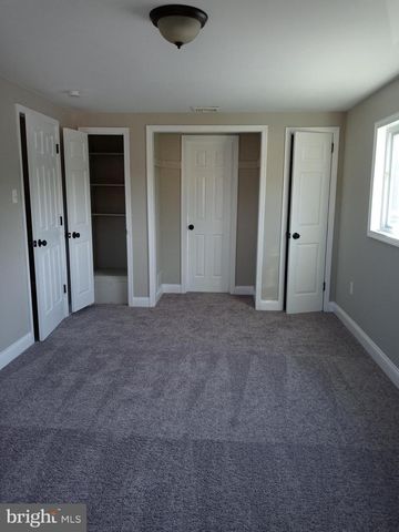 136 JUNEWOOD DR, Levittown, PA 19055