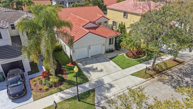 1294 Camellia Circle, Weston, FL 33326