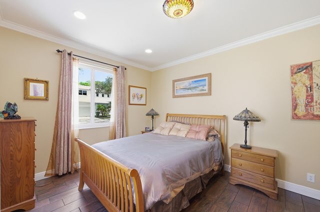 1294 Camellia Circle, Weston, FL 33326