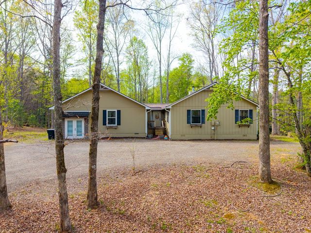 122 Penland Indian Trail, Hayesville, NC 28904