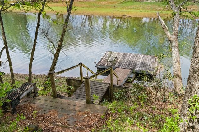 122 Penland Indian Trail, Hayesville, NC 28904