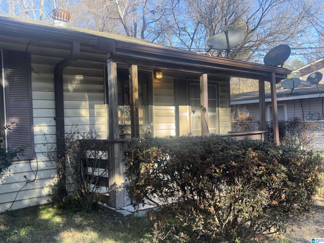 1018 PLEASANT VIEW ROAD, Bessemer, AL 35020