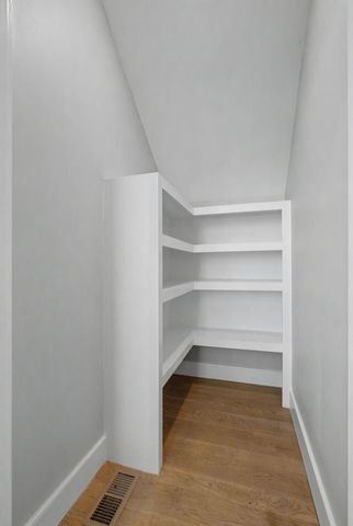 405 30th St, Old Hickory, TN 37138