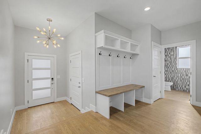 405 30th St, Old Hickory, TN 37138