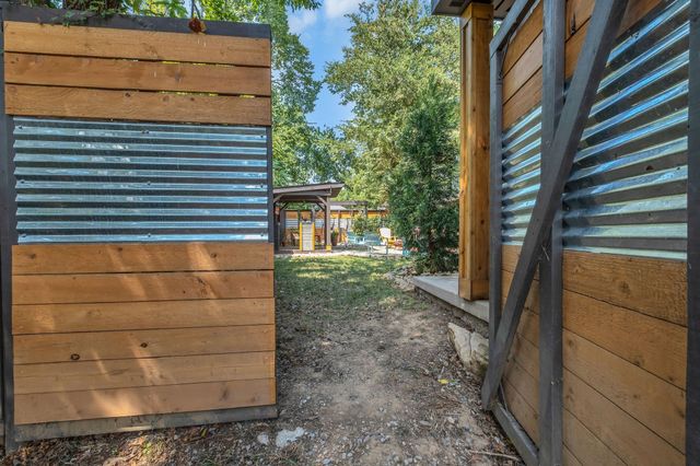 405 30th St, Old Hickory, TN 37138