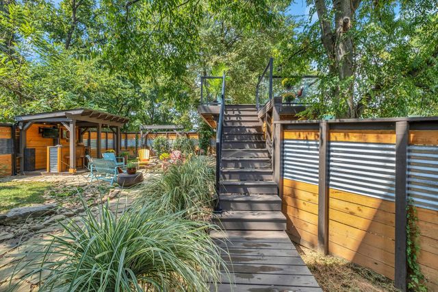 405 30th St, Old Hickory, TN 37138