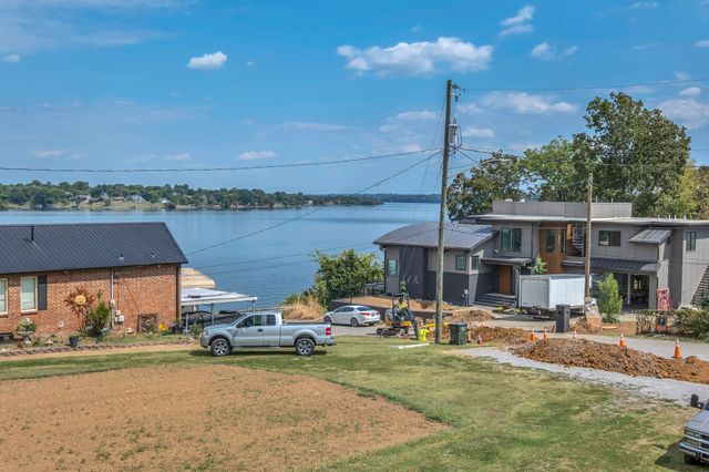 405 30th St, Old Hickory, TN 37138