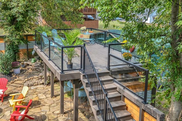 405 30th St, Old Hickory, TN 37138