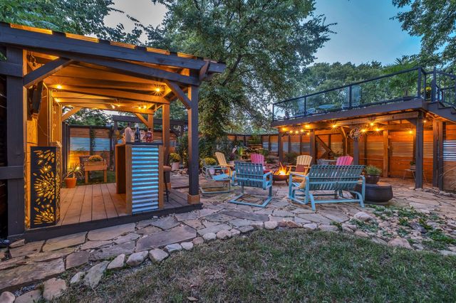 405 30th St, Old Hickory, TN 37138