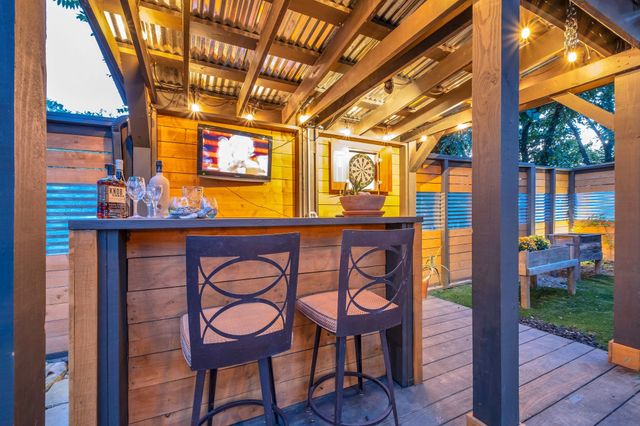 405 30th St, Old Hickory, TN 37138