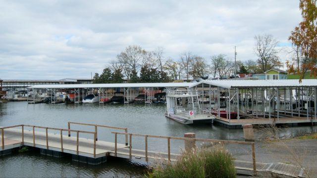 405 30th St, Old Hickory, TN 37138