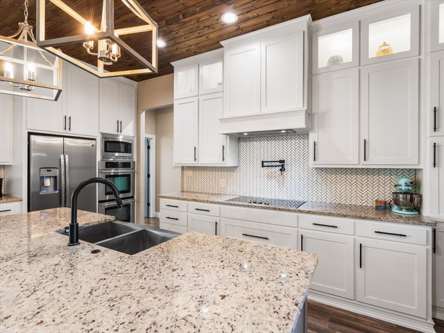 101 Trail Ridge, Weatherford, TX 76087