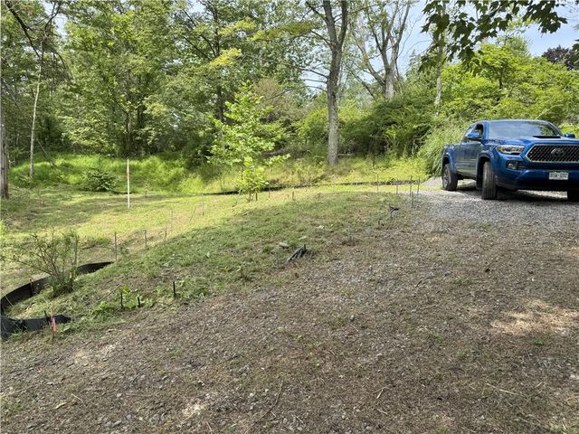 55 Dietrich, Fox Chapel, PA 15238