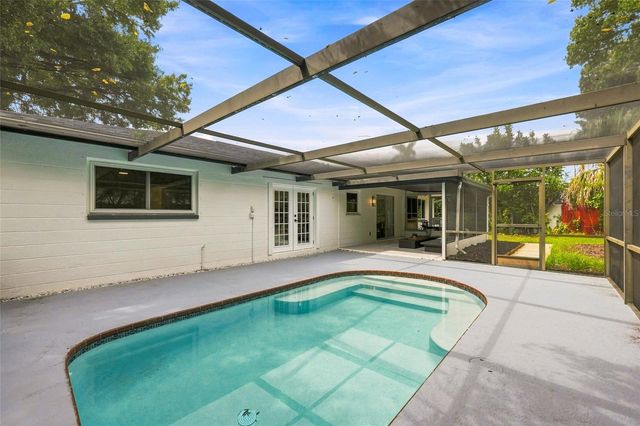 6743 16TH AVENUE N, St Petersburg, FL 33710