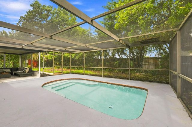6743 16TH AVENUE N, St Petersburg, FL 33710
