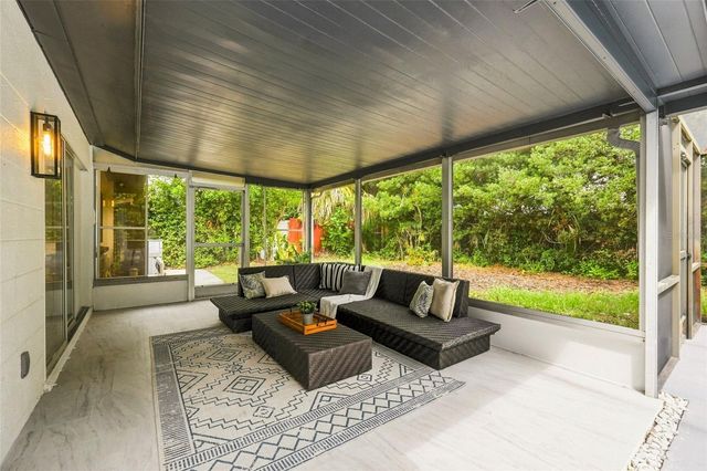 6743 16TH AVENUE N, St Petersburg, FL 33710