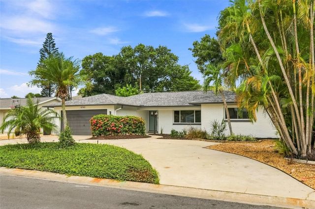 6743 16TH AVENUE N, St Petersburg, FL 33710