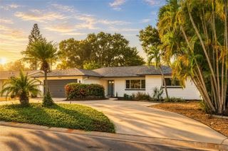 6743 16TH AVENUE N, St Petersburg, FL 33710