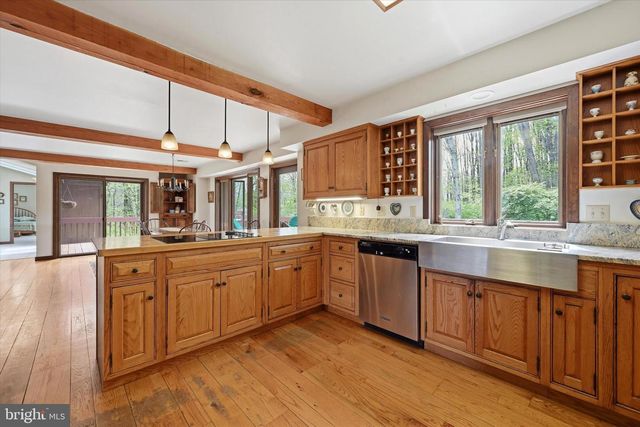 834 NEWHALL RD, Kennett Square, PA 19348