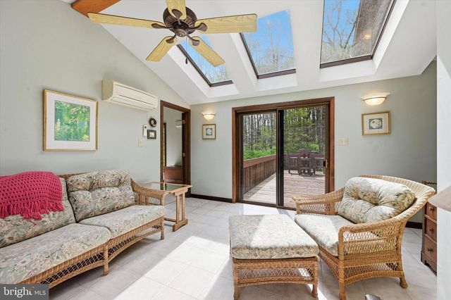 834 NEWHALL RD, Kennett Square, PA 19348