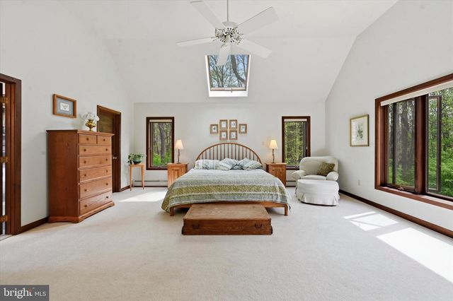 834 NEWHALL RD, Kennett Square, PA 19348