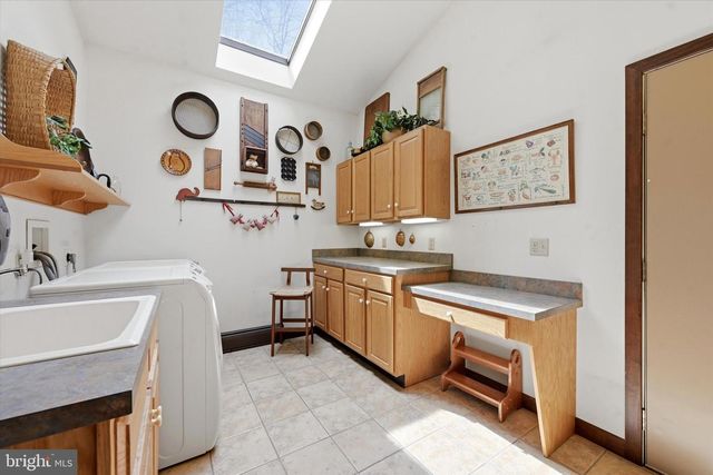 834 NEWHALL RD, Kennett Square, PA 19348