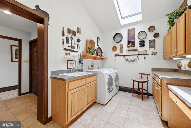 834 NEWHALL RD, Kennett Square, PA 19348