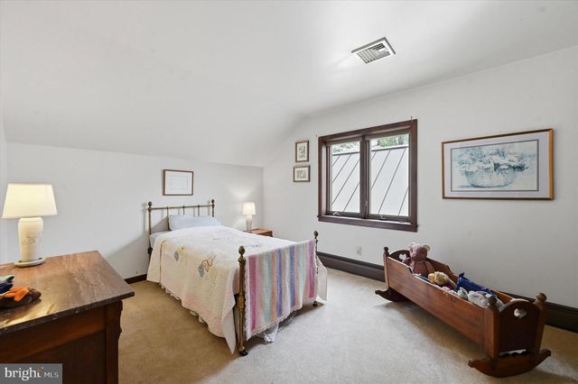 834 NEWHALL RD, Kennett Square, PA 19348