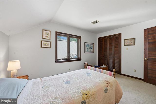 834 NEWHALL RD, Kennett Square, PA 19348