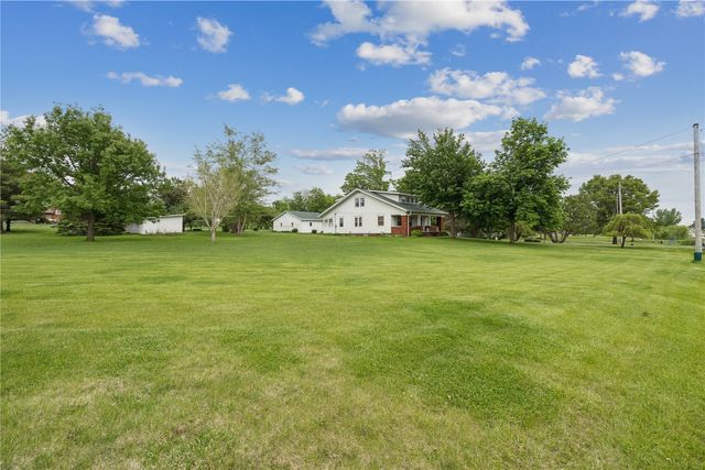 4021 10th Street, Marion, IA 52302