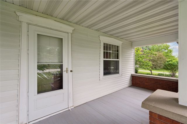 4021 10th Street, Marion, IA 52302