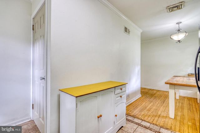 861 W FOXCROFT DR, Camp Hill, PA 17011
