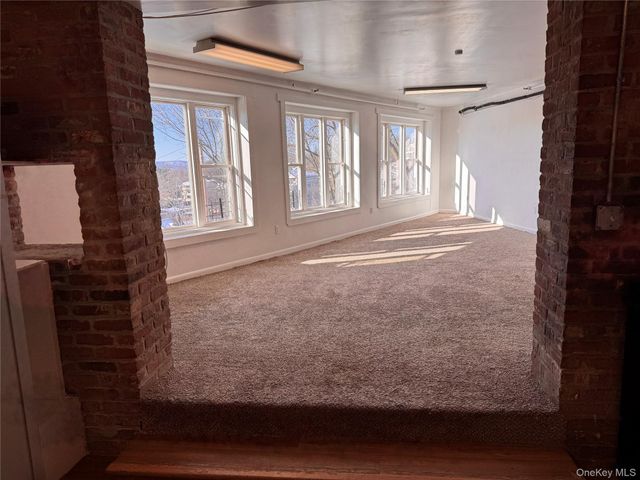 175 Main Street 2R, Ossining, NY 10562