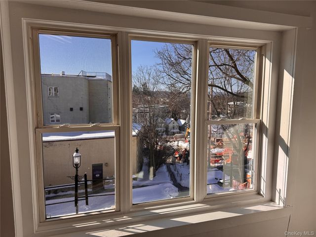 175 Main Street 2R, Ossining, NY 10562